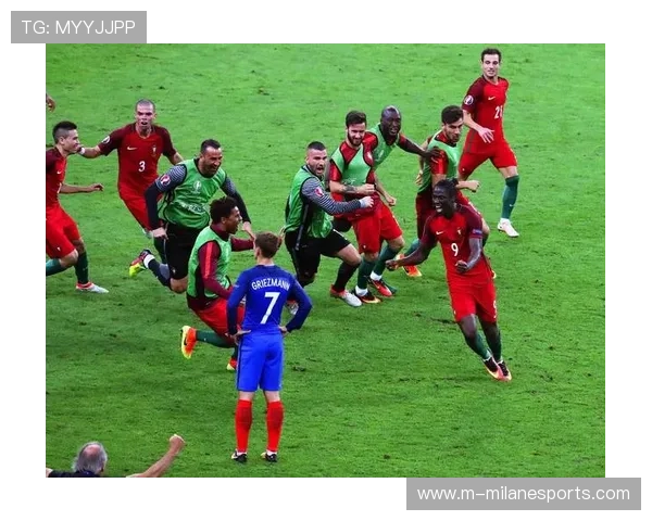 足球场上的幽默英雄：十大最搞笑球星大盘点